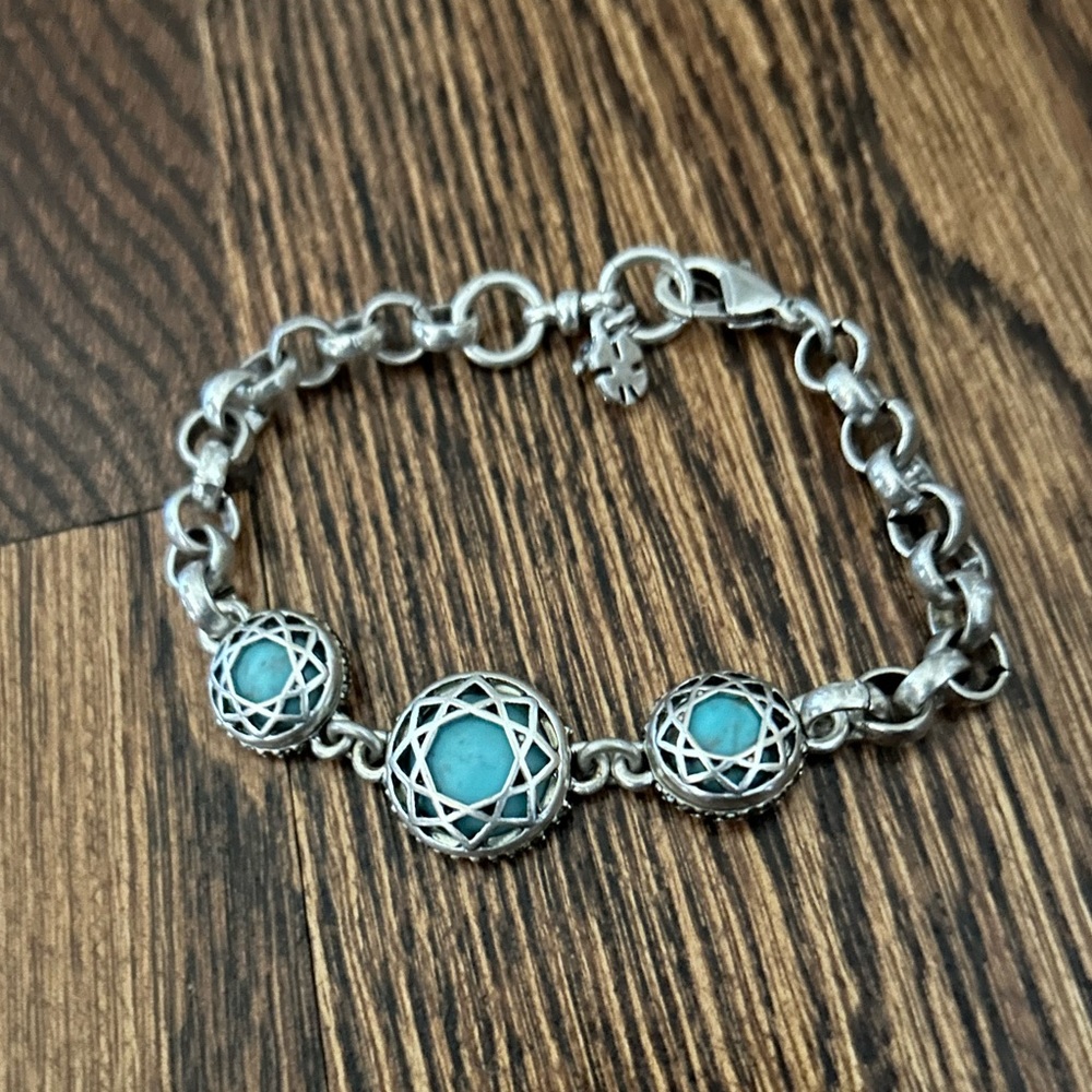 Bracelet